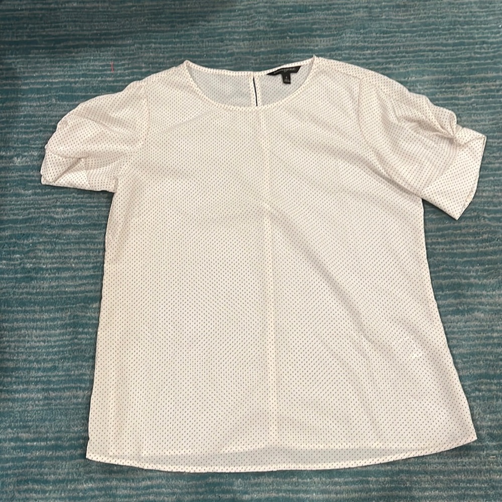 Banana Republic White micro polka dot blouse t shirt
